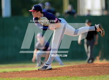 Thumbnail 3 in Ascension Catholic vs. Riverside Academy (LHSAA 1A Regional Playoff) photogallery.