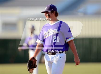 Thumbnail 2 in Ascension Catholic vs. Riverside Academy (LHSAA 1A Regional Playoff) photogallery.