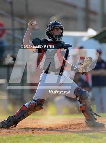 Thumbnail 3 in Ascension Catholic vs. Riverside Academy (LHSAA 1A Regional Playoff) photogallery.