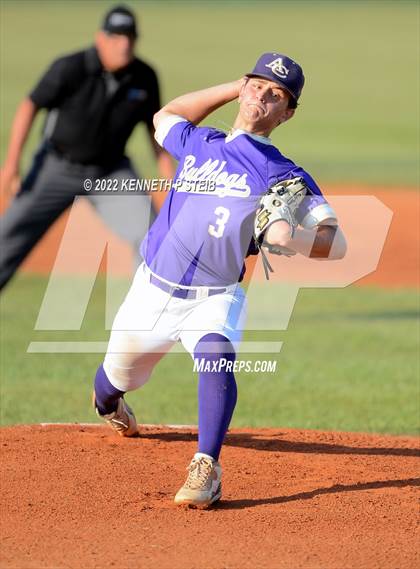Thumbnail 1 in Ascension Catholic vs. Riverside Academy (LHSAA 1A Regional Playoff) photogallery.