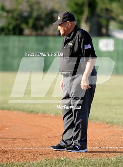 Thumbnail 1 in Ascension Catholic vs. Riverside Academy (LHSAA 1A Regional Playoff) photogallery.