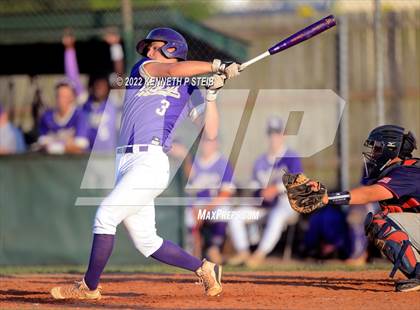 Thumbnail 1 in Ascension Catholic vs. Riverside Academy (LHSAA 1A Regional Playoff) photogallery.