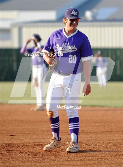 Thumbnail 3 in Ascension Catholic vs. Riverside Academy (LHSAA 1A Regional Playoff) photogallery.