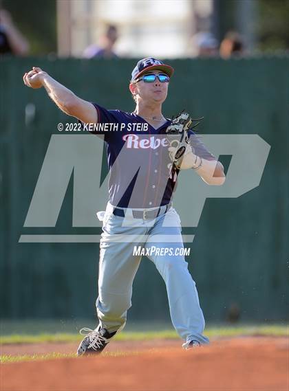 Thumbnail 2 in Ascension Catholic vs. Riverside Academy (LHSAA 1A Regional Playoff) photogallery.