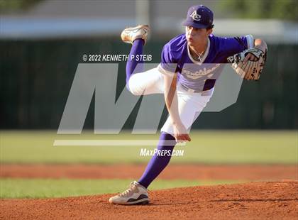 Thumbnail 2 in Ascension Catholic vs. Riverside Academy (LHSAA 1A Regional Playoff) photogallery.