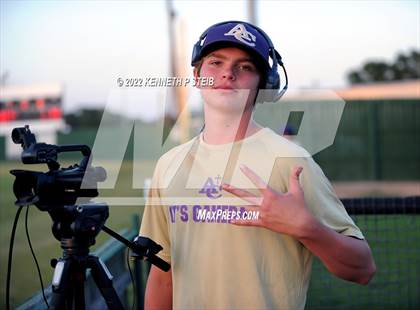 Thumbnail 1 in Ascension Catholic vs. Riverside Academy (LHSAA 1A Regional Playoff) photogallery.