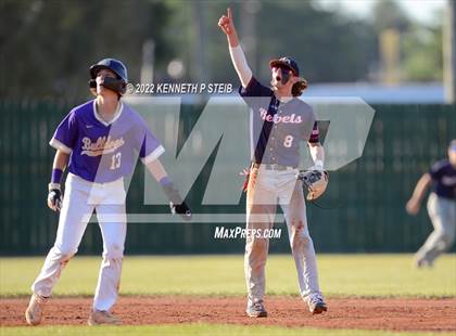 Thumbnail 2 in Ascension Catholic vs. Riverside Academy (LHSAA 1A Regional Playoff) photogallery.