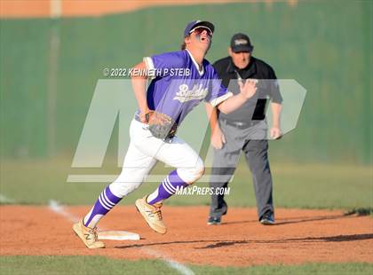 Thumbnail 1 in Ascension Catholic vs. Riverside Academy (LHSAA 1A Regional Playoff) photogallery.