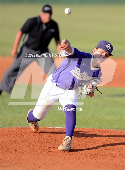 Thumbnail 2 in Ascension Catholic vs. Riverside Academy (LHSAA 1A Regional Playoff) photogallery.
