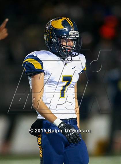 Thumbnail 3 in Oak Ridge @ Elk Grove (CIF SJS D-1 Semifinal) photogallery.
