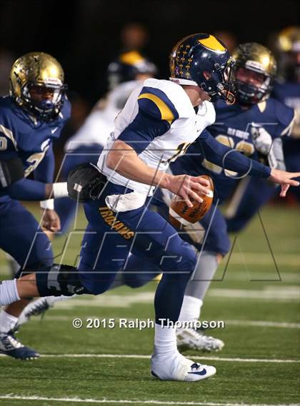 Thumbnail 3 in Oak Ridge @ Elk Grove (CIF SJS D-1 Semifinal) photogallery.
