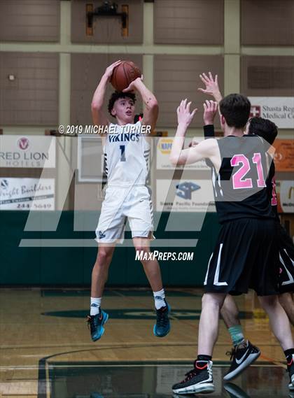 Thumbnail 2 in Foothill vs. Pleasant Valley (NSCIF D3 Final) photogallery.
