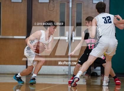 Thumbnail 3 in Foothill vs. Pleasant Valley (NSCIF D3 Final) photogallery.