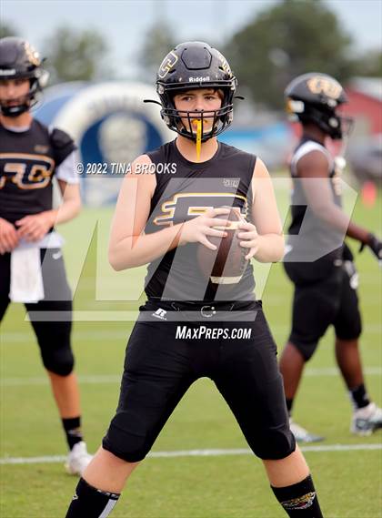 Thumbnail 2 in Farmville Central @ Swansboro photogallery.