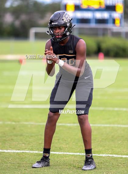 Thumbnail 2 in Farmville Central @ Swansboro photogallery.