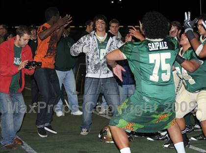 Thumbnail 3 in Ventura vs. St. Bonaventure (5 Days 2 Friday) photogallery.