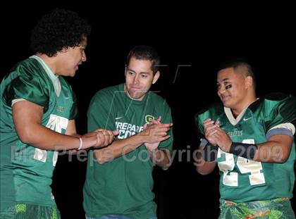 Thumbnail 2 in Ventura vs. St. Bonaventure (5 Days 2 Friday) photogallery.