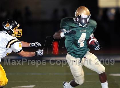Thumbnail 2 in Ventura vs. St. Bonaventure (5 Days 2 Friday) photogallery.