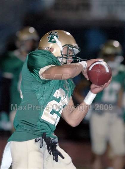 Thumbnail 2 in Ventura vs. St. Bonaventure (5 Days 2 Friday) photogallery.