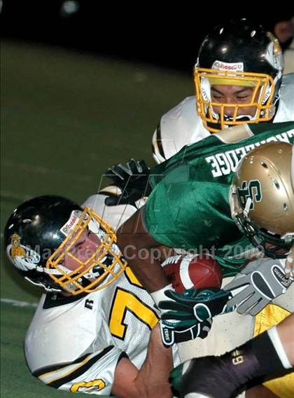 Thumbnail 3 in Ventura vs. St. Bonaventure (5 Days 2 Friday) photogallery.