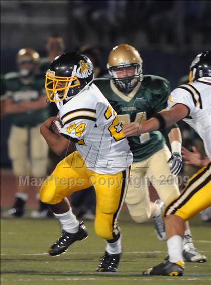 Thumbnail 1 in Ventura vs. St. Bonaventure (5 Days 2 Friday) photogallery.