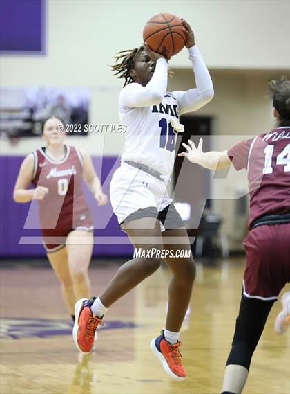 Thumbnail 1 in IMG Academy vs. Newark (OGBR Classic in the City) photogallery.