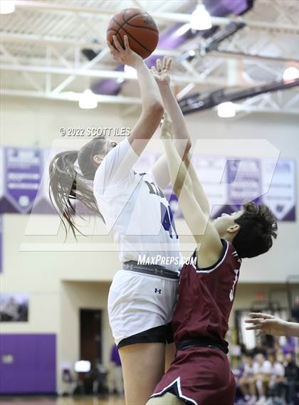 Thumbnail 3 in IMG Academy vs. Newark (OGBR Classic in the City) photogallery.