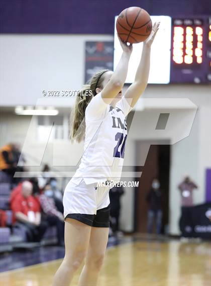 Thumbnail 2 in IMG Academy vs. Newark (OGBR Classic in the City) photogallery.