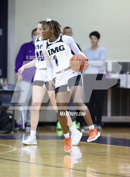 Thumbnail 1 in IMG Academy vs. Newark (OGBR Classic in the City) photogallery.