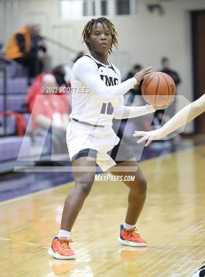 Thumbnail 1 in IMG Academy vs. Newark (OGBR Classic in the City) photogallery.