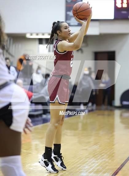 Thumbnail 3 in IMG Academy vs. Newark (OGBR Classic in the City) photogallery.