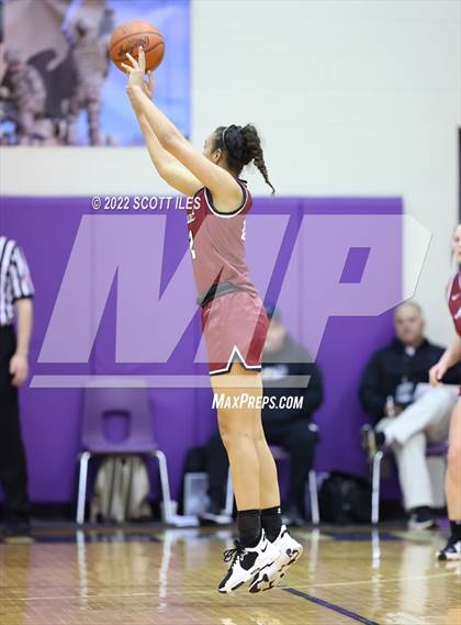 Thumbnail 2 in IMG Academy vs. Newark (OGBR Classic in the City) photogallery.