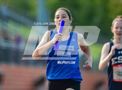 Thumbnail 2 in 2018 Loucks Games (Womens Frosh/Soph DMR) photogallery.