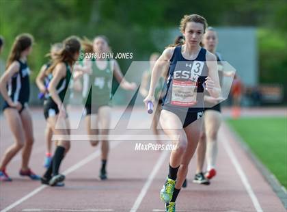 Thumbnail 3 in 2018 Loucks Games (Womens Frosh/Soph DMR) photogallery.
