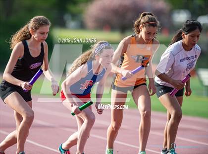 Thumbnail 2 in 2018 Loucks Games (Womens Frosh/Soph DMR) photogallery.