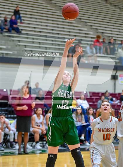 Thumbnail 1 in Reagan [Ronald] vs Madison photogallery.