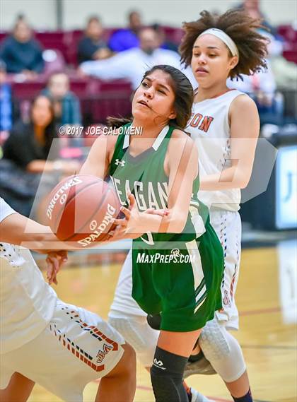 Thumbnail 1 in Reagan [Ronald] vs Madison photogallery.