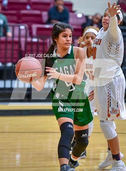 Thumbnail 1 in Reagan [Ronald] vs Madison photogallery.
