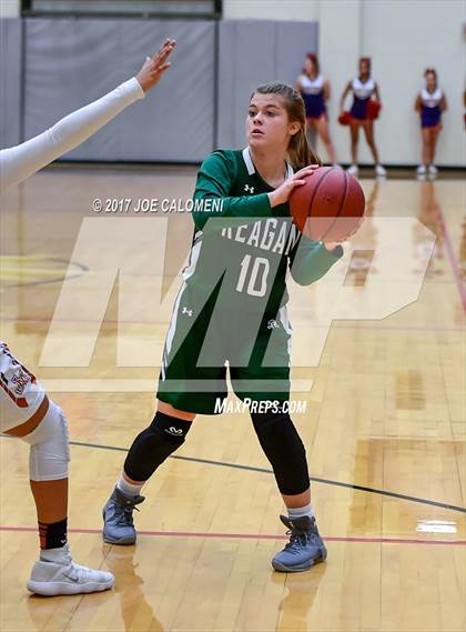 Thumbnail 1 in Reagan [Ronald] vs Madison photogallery.