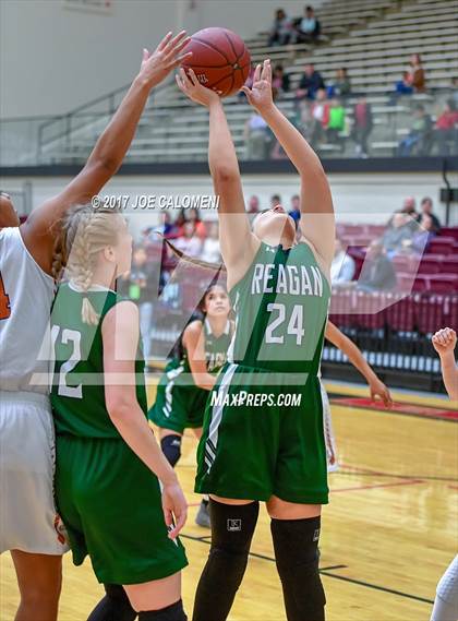 Thumbnail 1 in Reagan [Ronald] vs Madison photogallery.