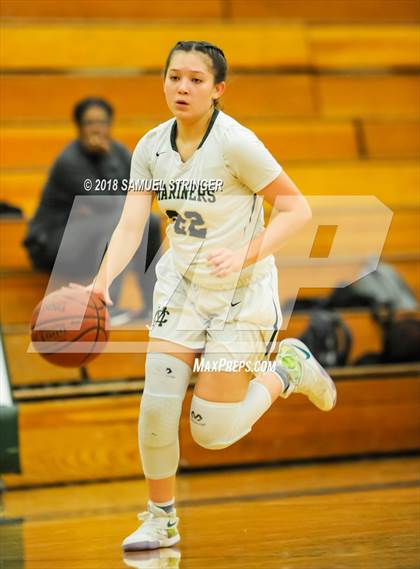 Thumbnail 1 in Washington @ Moreau Catholic photogallery.
