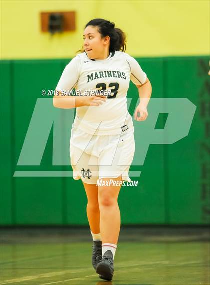 Thumbnail 3 in Washington @ Moreau Catholic photogallery.