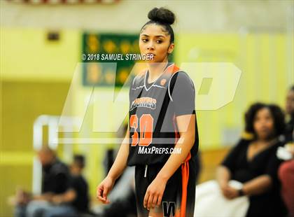 Thumbnail 1 in Washington @ Moreau Catholic photogallery.