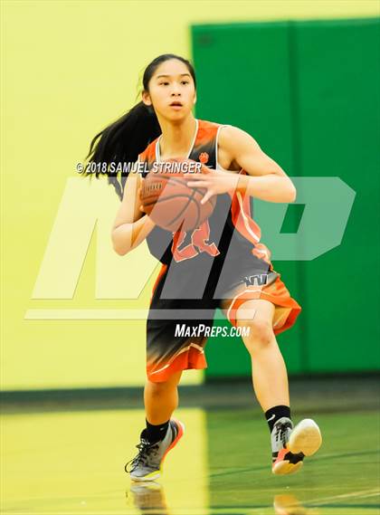 Thumbnail 3 in Washington @ Moreau Catholic photogallery.