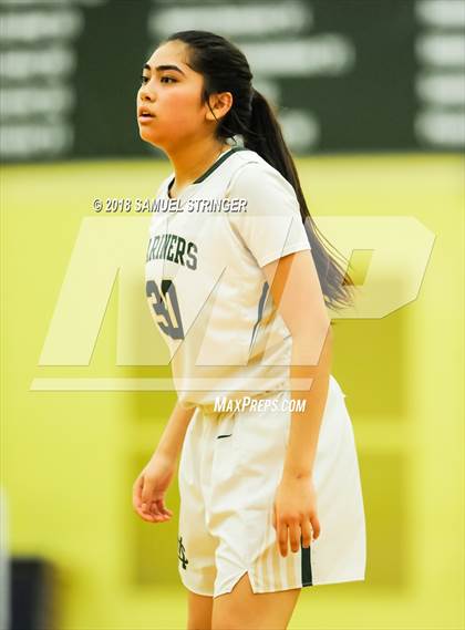 Thumbnail 2 in Washington @ Moreau Catholic photogallery.