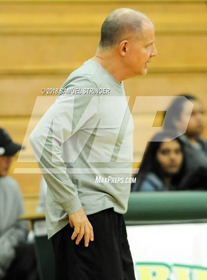 Thumbnail 1 in Washington @ Moreau Catholic photogallery.