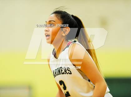 Thumbnail 3 in Washington @ Moreau Catholic photogallery.