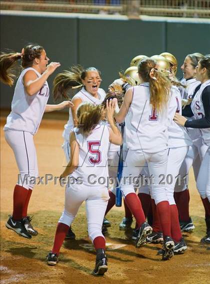 Thumbnail 3 in South Hills vs. Oaks Christian (CIF SS D3 Final)  photogallery.