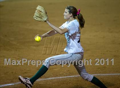 Thumbnail 3 in South Hills vs. Oaks Christian (CIF SS D3 Final)  photogallery.