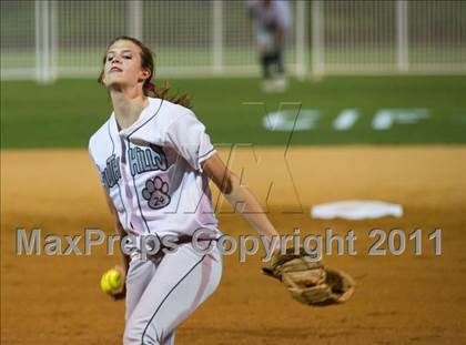 Thumbnail 1 in South Hills vs. Oaks Christian (CIF SS D3 Final)  photogallery.